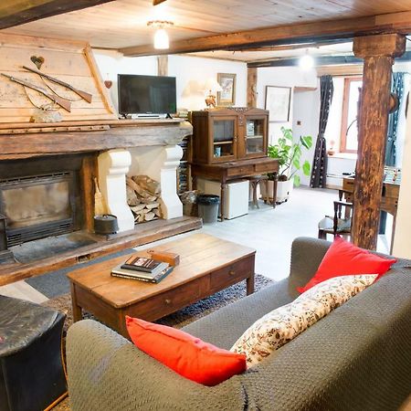 Chalet Bois D'Antan Bed & Breakfast Sainte-Foy-Tarentaise Luaran gambar