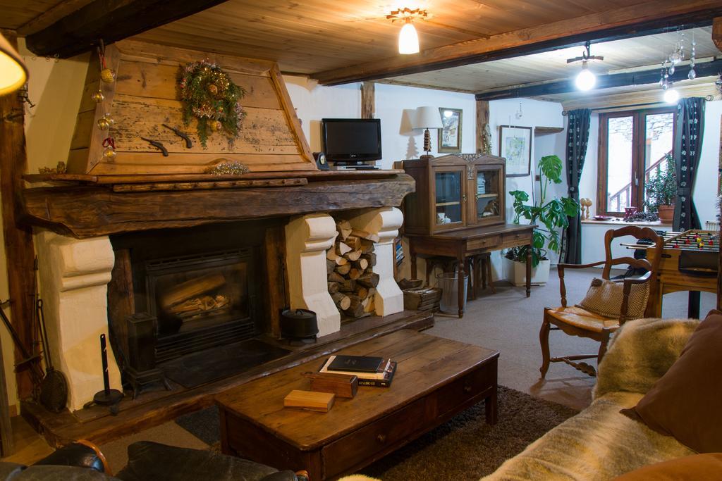 Chalet Bois D'Antan Bed & Breakfast Sainte-Foy-Tarentaise Bilik gambar