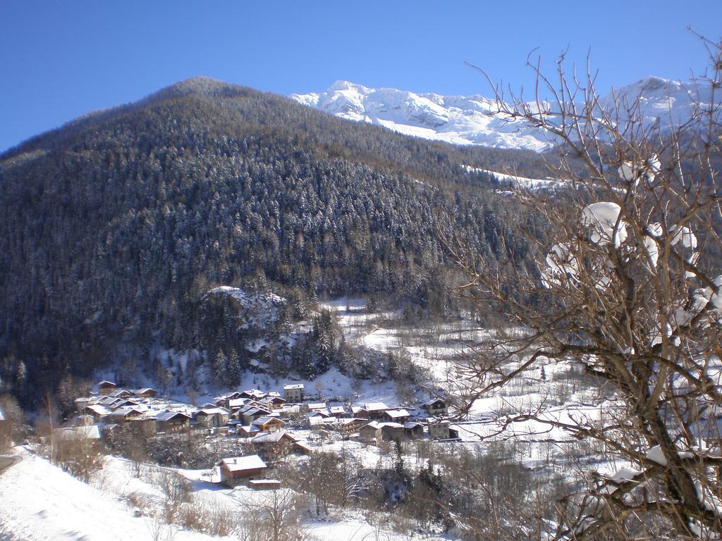 Chalet Bois D'Antan Bed & Breakfast Sainte-Foy-Tarentaise Luaran gambar