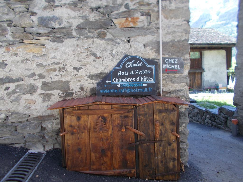 Chalet Bois D'Antan Bed & Breakfast Sainte-Foy-Tarentaise Luaran gambar